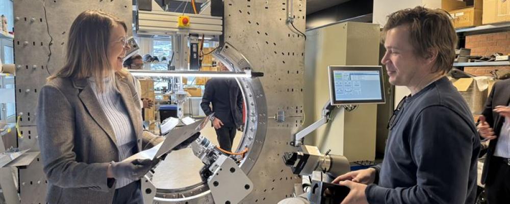 Maria Signal Martebo och Tue Beijer, CTO och medgrundare Stilfold. Foto: Alstom