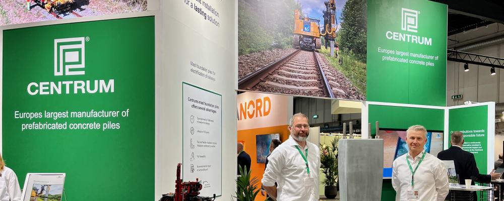 Fredrik Källvik, anbudsledare på Centrum Pile AB och Peter Wardinghus, affärsutvecklingschef på Centrum Paele A/S presenterade företagets lösningar på Train & Rail.