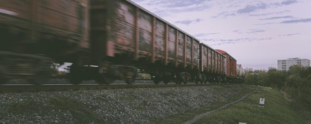 Det försämrade säkerhetsläget globalt driver ökade satsningar på beredskap både nationellt och internationellt. Foto: alexander fastovets / unsplash