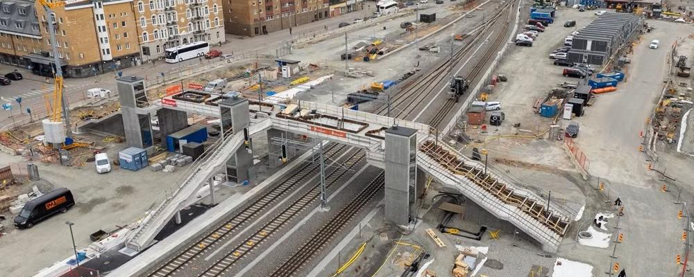 Översikt över Trädgårdslänken, gångbro. Foto: Sonepar Sverige AB