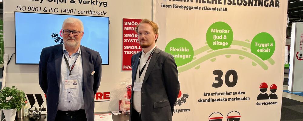 Två generationer i familjeföretaget ROVAB fanns på plats i montern under Train & Rail, här Mikael Thorsell, vd och grundare, och John Thorsell, marknadsföringsansvarig.