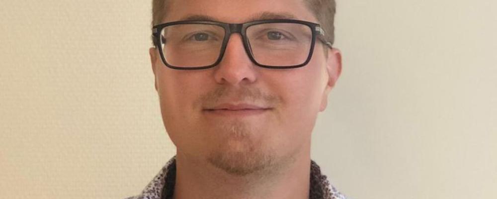 Alex Durand, Projektstrateg Sverige AB, sitter i ledningsgruppen för Folkuniversitetets YH-utbildning till järnvägsprojektör.