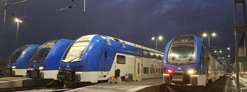 Mälartåg utanför Gredbydepån där Transdev bedriver stora delar av sitt underhållsarbete. Foto: Transdev
