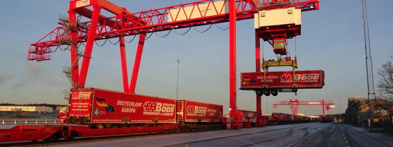 Rikskombiterminalen är en av Sveriges största fullserviceterminaler. Foto: Train Alliance