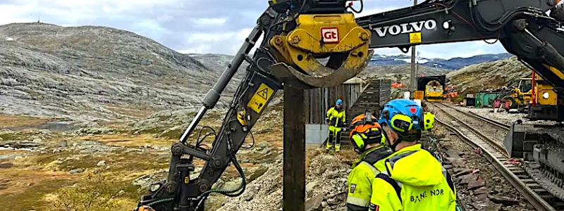 Underhåll av järnväg vid norska Bergenbanen. Foto: Bane NOR