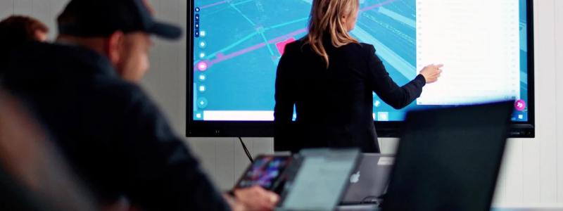 Med BaneNORs nya BIM-verktyg blir det möjligt att simulera och analysera olika layoutalternativ i en virtuell miljö, vilket reducerar risken för kostsamma misstag under det faktiska byggandet. Foto: Novorender