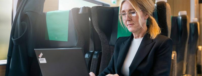 Affärsresenär i 1-klass. Foto: SJ