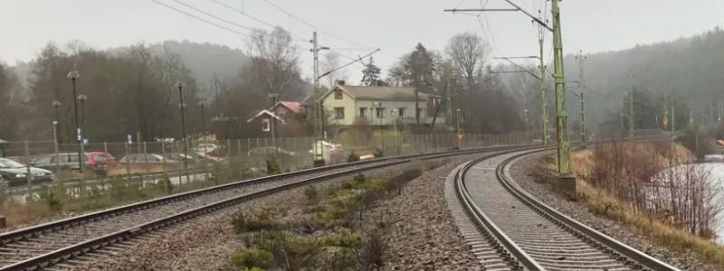 Hela kontaktledningsanläggningen och hjälpkraftsystemet ska bytas. Foto: Trafikverket