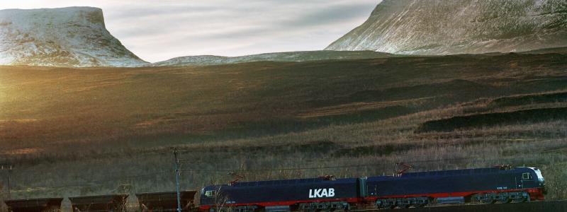 Det 12‑åriga avtalet ska säkra driften av 34 lok, byggda för några av världens tyngsta och mest krävande järnvägstransporter. Fotograf: Alstom