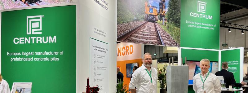 Fredrik Källvik, anbudsledare på Centrum Pile AB och Peter Wardinghus, affärsutvecklingschef på Centrum Paele A/S presenterade företagets lösningar på Train & Rail.