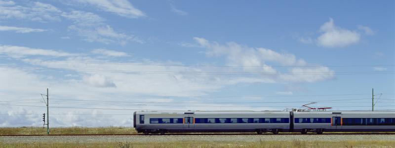 Punktlighet, kapacitet, modernisering av infrastrukturen, kompetensförsörjning och innovation står i fokus i Alstoms fem utvecklingsförslag. Foto: Alstom
