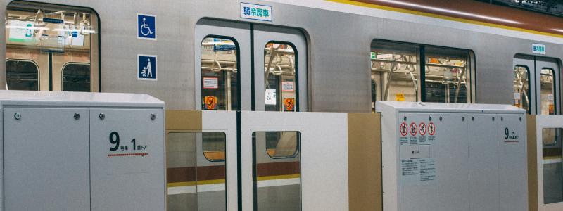 Innovativa ljuddämpande buffertar vid tunnelmynningarna har minskat chockvågorna med upp till 96 procent. Foto: charlesdeluvio, Unsplash