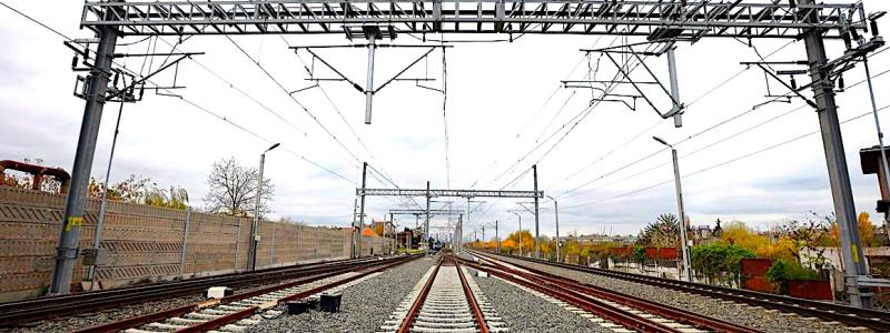 Alstom kommer att leverera elektrifiering, ERTMS nivå 2 och digitala tågstyrningslösningar på den andra etappen av järnvägslinjen Bukarest–Giurgiu.
Foto: © Alstom