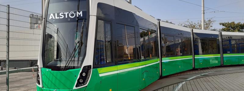 I jämförelse med andra spårvagnsmodeller som används i Graz, erbjuder Flexity från Alstom betydande förbättringar vad gäller passagerarkapacitet. Foto: Holding Graz