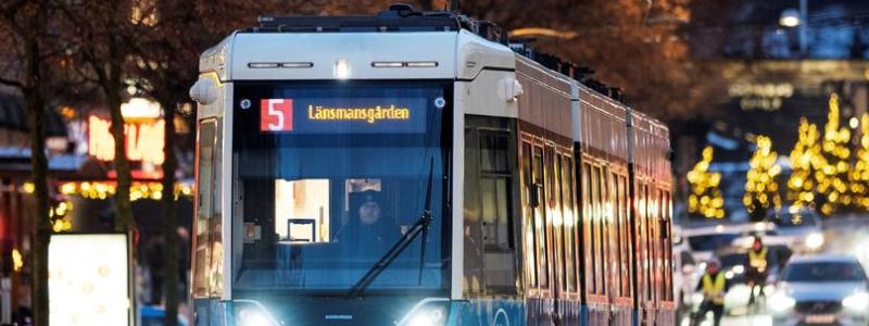 Alstom, global ledare inom smart och hållbar mobilitet, har levererat den 40:e M33-Flexity-spårvagnen, till Göteborgs Transit Authority, Göteborgs Spårvägar och Västtrafik, och slutförde den första beställningen av lätta järnvägsfordon som signerades 2016. Foto: Alstom