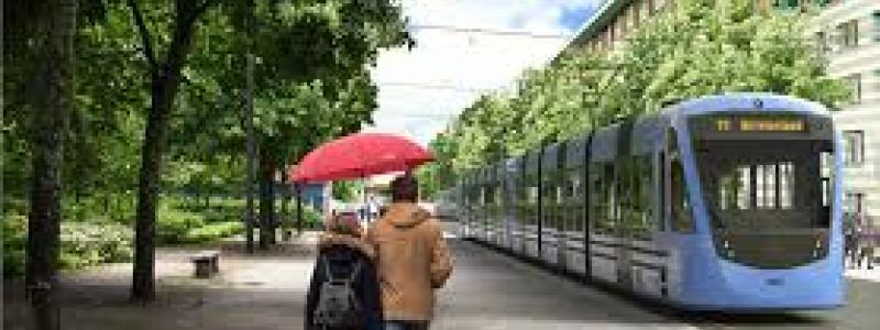 Tvärbanan ger möjlighet att ta spårbunden kollektivtrafik till och från Bromma flygplats och Kistamässan. Foto: Region Stockholm