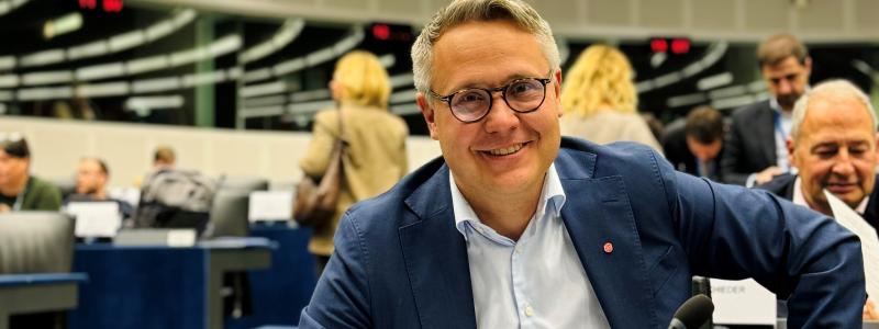 Johan Danielsson i utskottsmöte den 7 oktober. Foto: Europaparlamentet