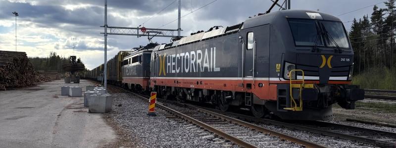 Lok vid Forsbacka Terminal. Foto: