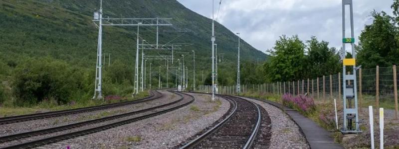 Spåret på sträckan Gällivare-Råtsi är slitet och byts ut. Foto: Trafikverket