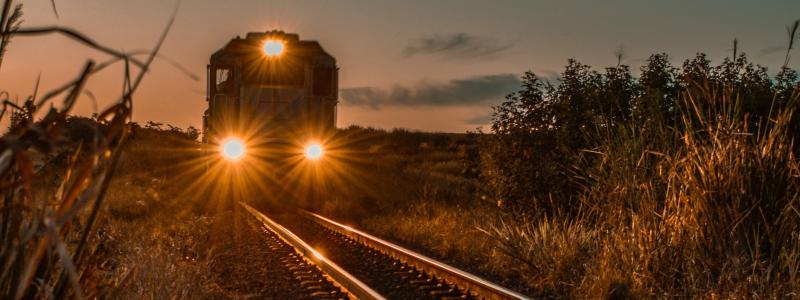 Enligt en webbaserad enkät får blivande lokförare inte  tillräcklig träning i avvikande situationer. Foto: marissa beletti/unsplash
