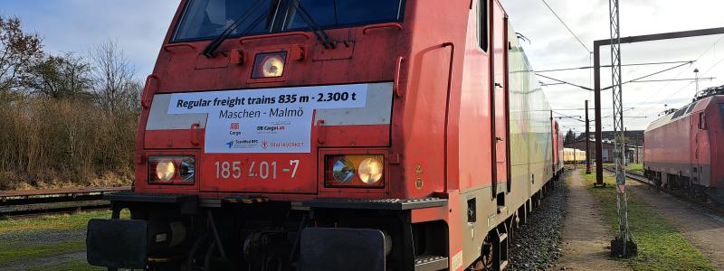DB Cargo har tillsammans med DB Cargo Scandinavia och Trafikverket möjliggjort för transport med extra långa godståg, uppemot 835 meter långa, mellan Tyskland, Danmark och Sverige. Foto: DB Cargo