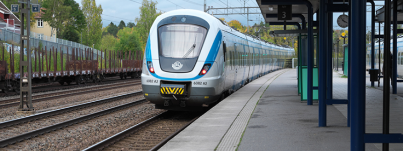 Det råder akut personalbrist hos MTR som kör pendeltågen. Foto: MTR