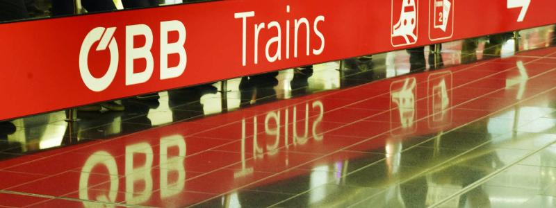 ÖBB vill ta över handläggningen av passagerarrättsärenden på den tyska marknaden, inklusive handläggning av returbetalningar (biljett och ytterligare reklamationer), kundtjänst (tidtabell och prisinformation, rådgivning, biljettförsäljning, mottagande av reklamationer och förlustanmälningar) samt kategoriseringen och utvärderingen enligt uppdragsgivarens och den regionala järnvägstrafikmyndighetens önskemål. Foto: ÖBB/Philipp Horak