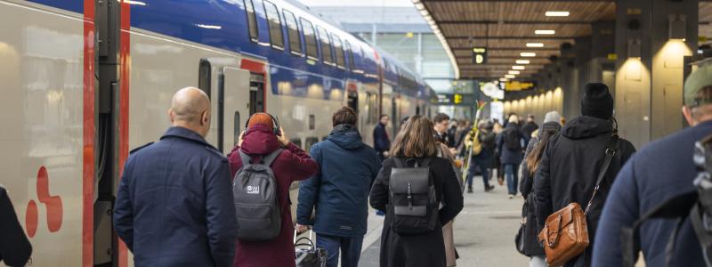 Den utökade tågtrafiken mellan Stockholm och Uppsala har lett till ett rekordhögt resande med Mälartåg. Foto: Niklas Björling