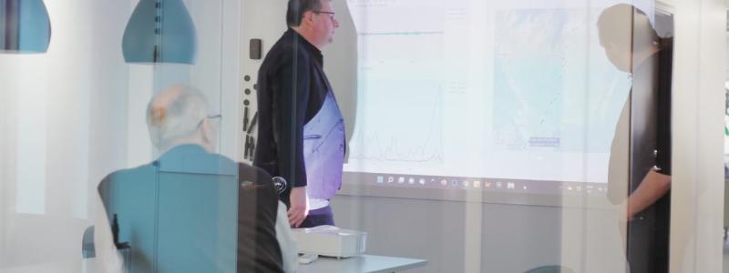 RMD utbildar personal inför tester med det Indonesiska statliga järnvägsbolaget. Pressbild: RMD