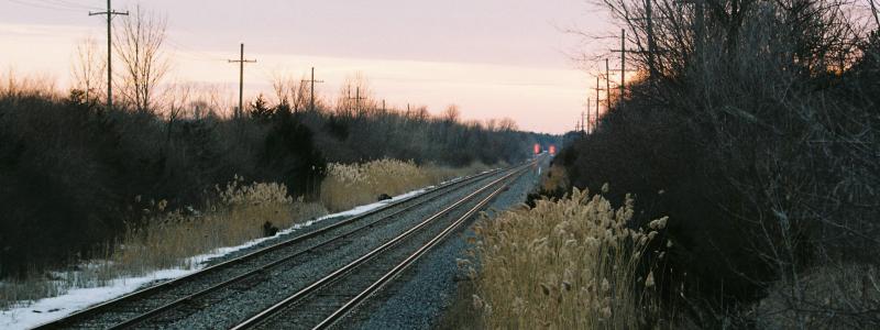 För att trafiken ska kunna fortsätta beslutades att ett nytt avtal ska tecknas för 2024. Foto: luke schlanderer/unsplash