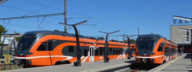 Stadlers tåg i estniska tågoperatören Elrons tjänst, här på Tallinns centralstation. Foto: Wikipedia Common, kredit: VargaA