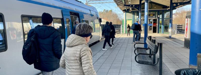 Trafikverket bygger en ny stationsentré i Häggvik, vilket påverkar trafiken i sommar. Foto: Stina Wickenberg