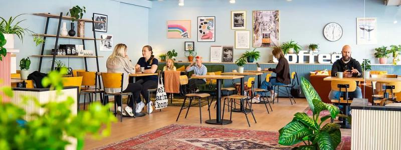Restaurang vid Tammerfors järnvägsstation i Finland. Foto: Visit Tampere