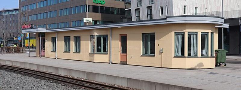 Uppsala Östra järnvägsstation. Foto: Wikimedia Commons