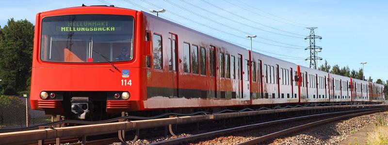 Dessa M100 -tåg pensioneras och istället köps M400-modellen. Foto: HKL