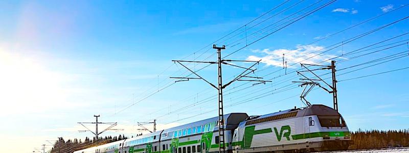VR:s Ice-tåg på väg i vinterlandskap. Foto: VR