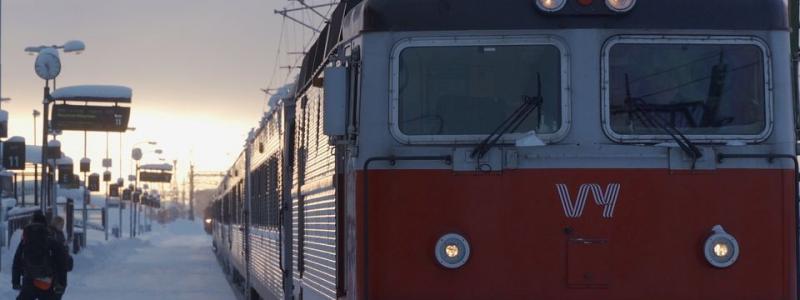 Vys resenärer kan boka el- eller hybridbil i anslutning till tågresan. Foto: Vy