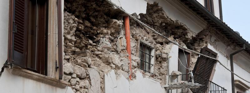 Optiska fibernät längs det spanska järnvägnätet används för att samla in data om jordbävningar. Arkivbild