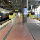 Arlanda Express-tåg vid Stockholm Central. Foto: John Hardwick