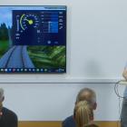 Mattias Eriksson från Nässjöakademin guidade deltagarna genom systemet med hjälp av en tågsimulator. Deltagarna fick följa en simulerad körning längs Ådalsbanan mellan Sprängviken och Dyrnäs, där systemet redan är i drift. Bild: Nordic Infracenter