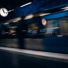 Region Stockholms trafikförvaltning har gått upp i stabsläge efter misstankar om grova mutbrott. Genrebild: hoch3media / unsplash