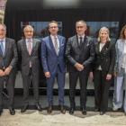 Pressträff och kontraktsignering av Sveriges nya nattåg med Jose Antonio Jainaga Gomez, president Talgo, Luis Manuel Cuesta Civís , Spaniens ambassadör i Sverige, Andreas Carlson, bostads- infrastrukturminister, Roberto Maiorana, generaldirektör Trafikverket, Cathrine Sandegren kommunikationsdirektör Trafikverket, Biljana Pehrsson, vd Jernhusen. Foto: Andreas Gärdnert.