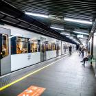 Eftersom Majorstuen är en central knutpunkt där samtliga tunnelbanelinjer möts, har arbetet planerats in i minsta detalj. För att minimera påverkan erbjuder Sporveien alternativa resvägar – bland annat genom att använda 87 nya, rymliga låggolvsspårvagnar som trafikerar sträckor mellan Majorstuen och stadskärnan. Foto: Semcom