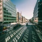 Spårvagn på Hamngatan i Stockholm. Foto: pichler/unsplash