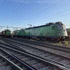 Två Mb-lok och ett vagnslasttåg med Td-lok. Foto: Green Cargo