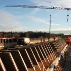 Bilden är från ett av Norrbotniabanans tidigare brobygge på sträckan mellan Umeå och Dåva. Foto: Trafikverket