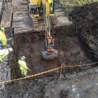I samband med Ostlänkens anläggningsarbeten har det gjorts arkeologiska underökningar i Logsjömossen i Järna. Foto: Arkeologerna vid Statens historiska museer