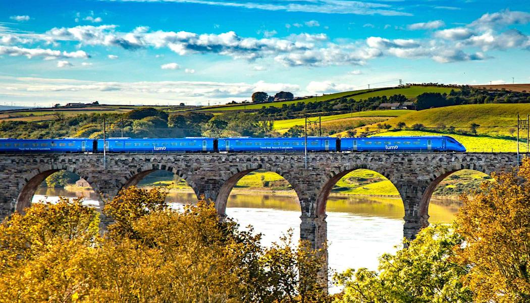 De nya tågen kommer att sättas i trafik på FirstGroups befintliga Hull Trains- och Lumo-linjer, samt på den nyligen annonserade rutten mellan London och Carmarthen. Foto: Hitachi Rail