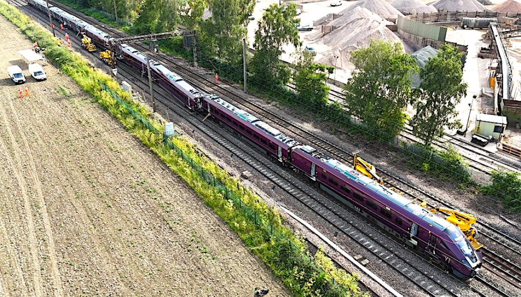De inblandade tågen. Rail Accident Investigation Branchs bild av tågkollisionen i Bedford 2026. Foto publicerad av Wikipedia Commons Lic. Kredit: Elstow