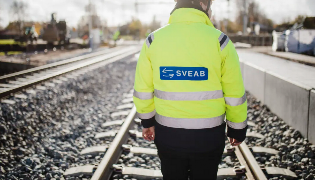 Sveab Järnväg bygger 2 300 meter nytt spår i Eskilstuna Logistikpark. Foto: Sveab 